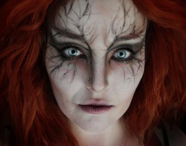 maquillaje de Halloween Ideas-brujas-mirada interesante