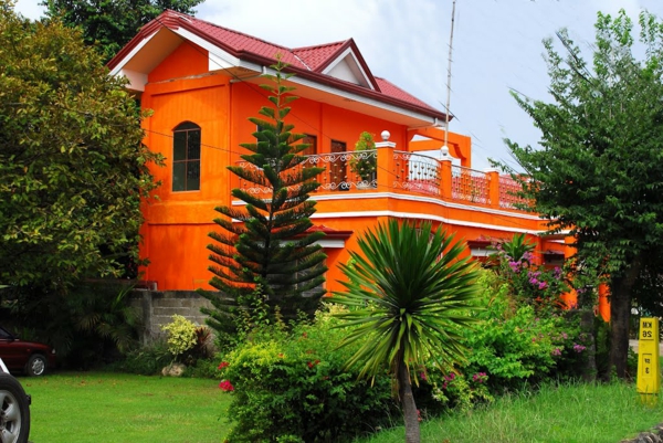 hausfassade रंग-आरामदायक घर-इन-नारंगी
