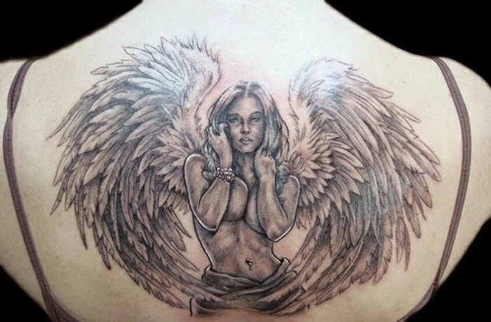一个天使纹身的好主意 - 这是一个有两个大天使翅膀的天使