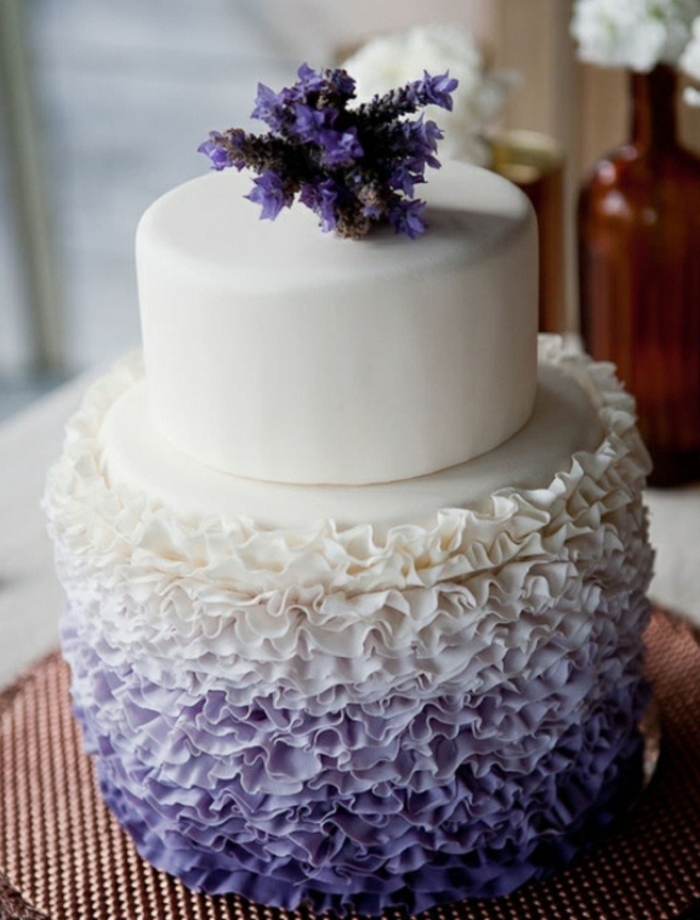 gâteau en pourpre-design merveilleux mariage