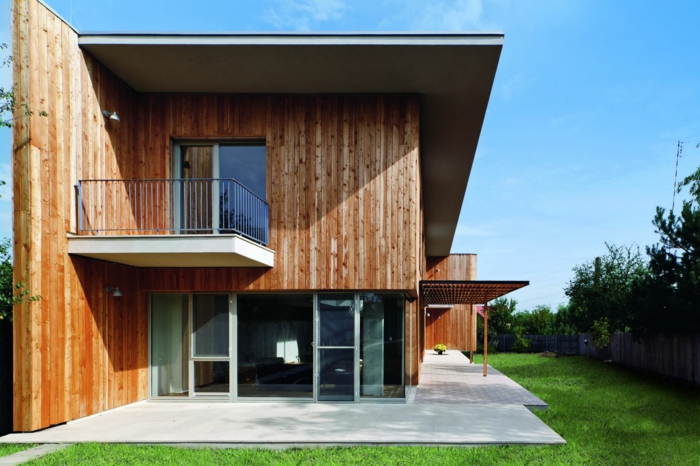 בית-מודרני-מעניין-אדריכל עץ בתים