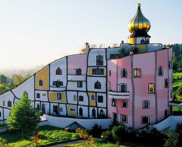Hundertwasser-art-loše-Blumau