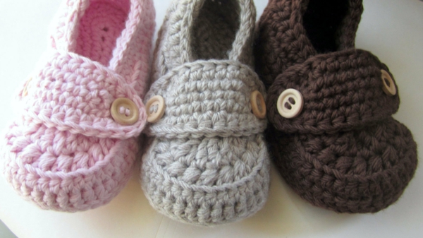 Бебешки обувки Плетене на една кука