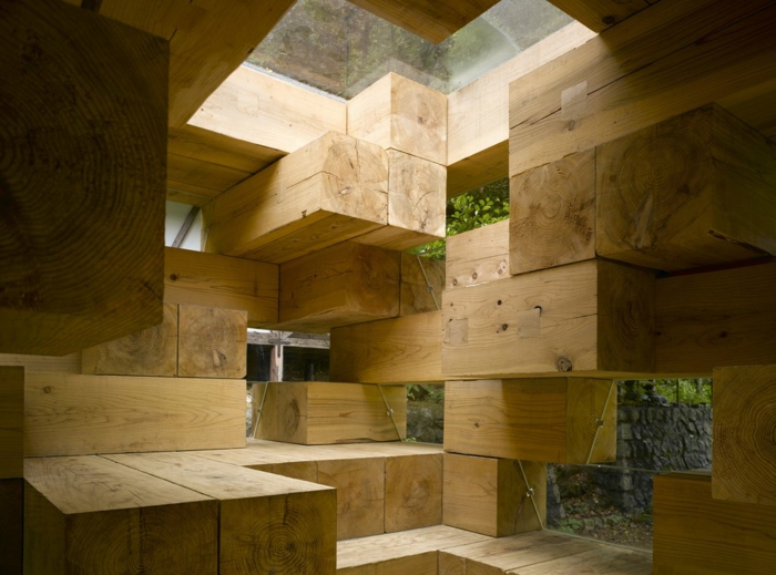 בית-מודרני בעיצוב עץ פנים