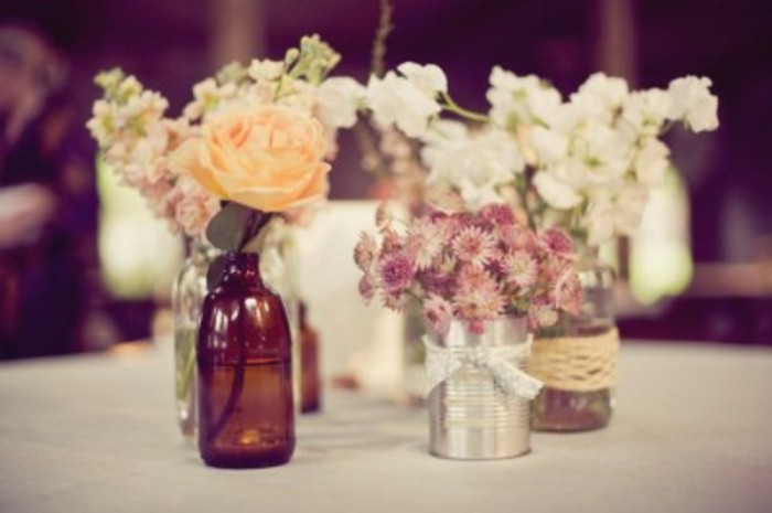 Érdekes-szép-palack-with-szép virág-diy-ötletek-for-an-felejthetetlen esküvő
