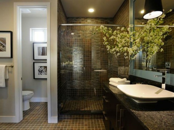 有趣的小浴室设置超级漂亮的设计