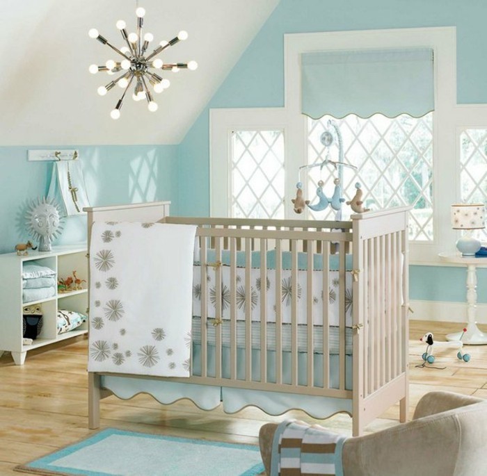 интересен модел-бебе стая-с-светлосини стени-съвременните бебешки легла