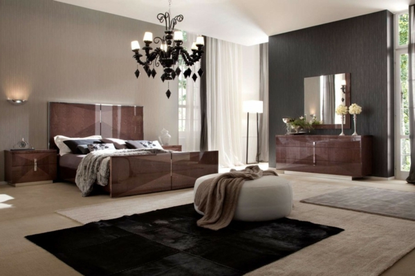 意大利卧室，黑色地毯