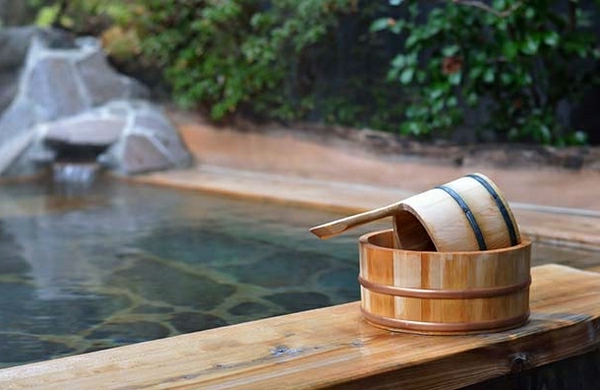 Japani-kylpyamme-Nice-muotoilu