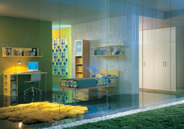 जुजेन्ज़ीमर-प्रस्तुत-नीले और पीले-आधुनिक फर्नीचर, हरी दीवार