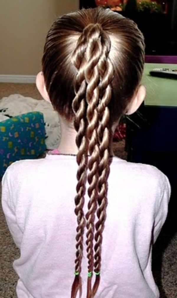 أسلاك التوصيل المصنوعة الأطفال تسريحات الشعر مقابل فتاة طويلة الأصلية