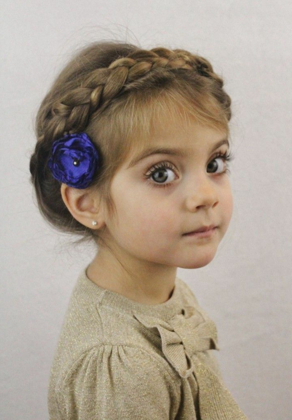 الأطفال تسريحات الشعر المتاحة للفتاة لطيفة-ضفيرة والزخرفية الزرقاء زهرة
