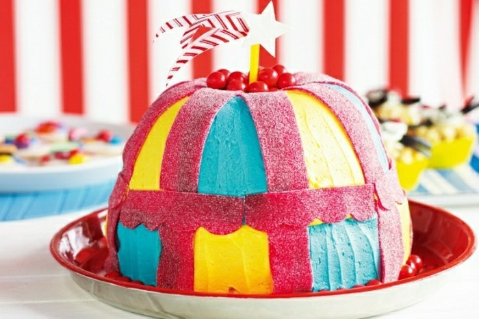niños tarta de cumpleaños de colores a todo color hermosa