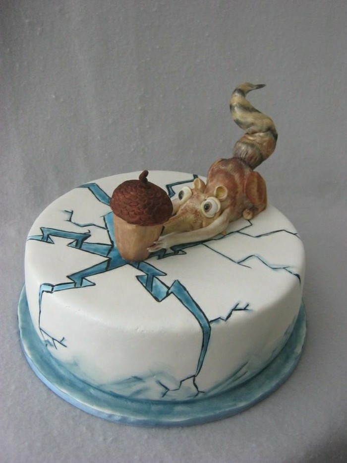 niños cumpleaños de la torta-creativa-interesante diseño