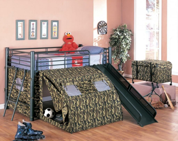 modèle de lit haut avec glissière -militaire