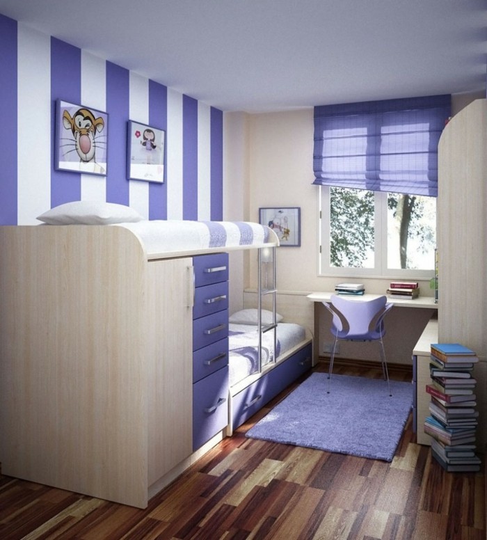 छोटे कमरे सेट-इन-बैंगनी रंग
