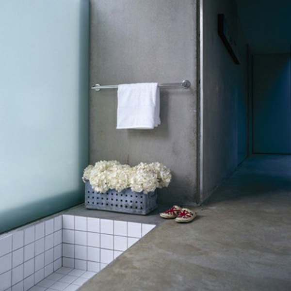 petite intégrée baignoire-simple et salles de bains-design élégant
