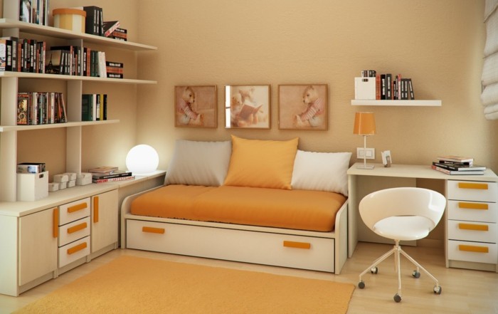छोटे से कमरे में सेट-इन-नारंगी रंग
