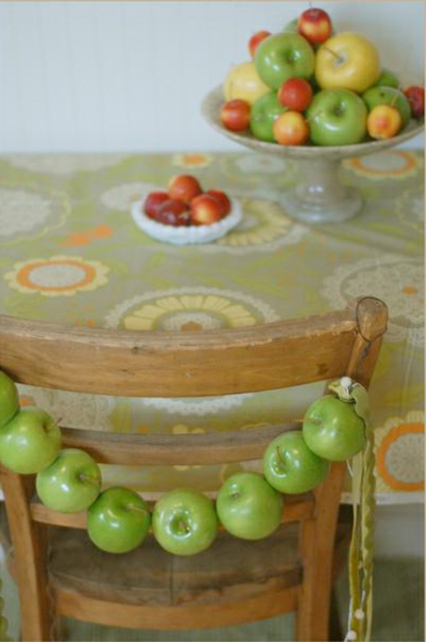 Decoración creativa de manzana para la mesa