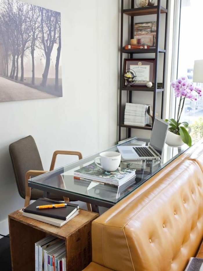 创意wohnideen-wohnideen生活保障工作的角落客厅真皮沙发椅，桌子，玻璃书架兰花帆布
