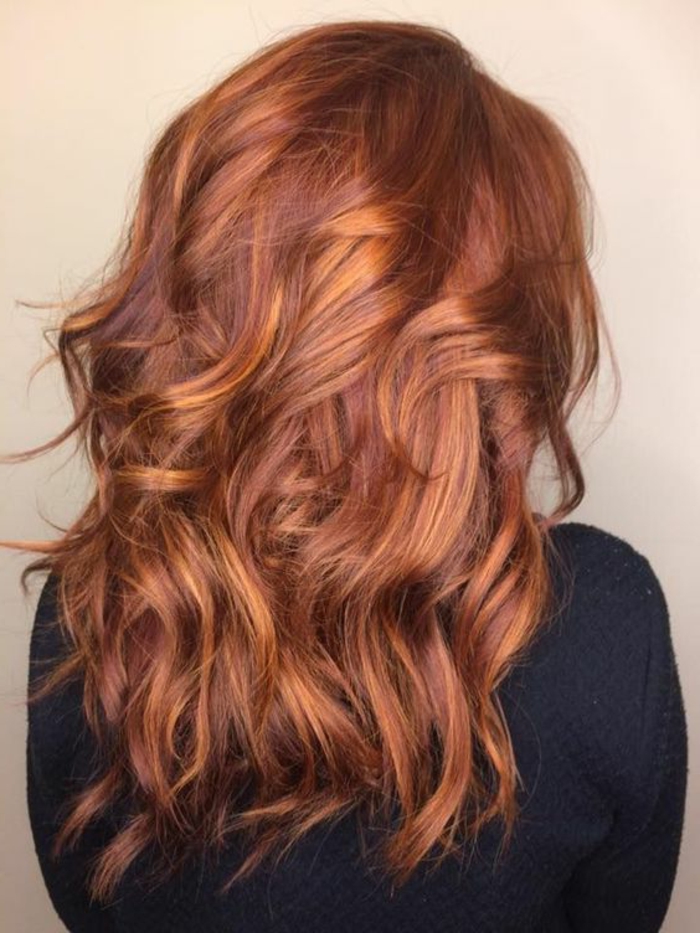beaux cheveux cuivrés, la nuance parfaite de rouge, idées et suggestions