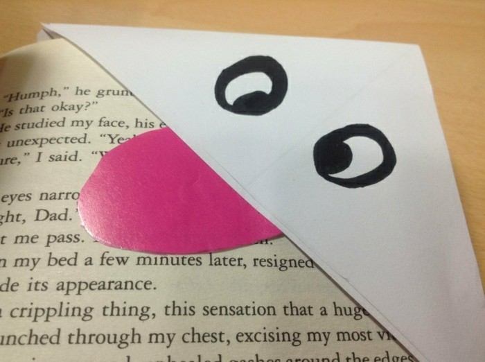 बुकमार्क-भी-मेक-बहुत-अजीब-आंकड़ा