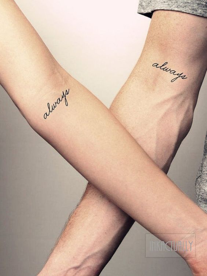 liebestatto, tatto ideas para parejas, siempre-siempre, tatuajes de brazo pequeño para parejas