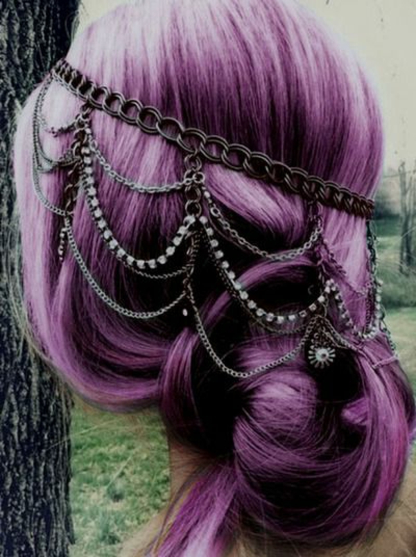 μοβ-μαλλιά-δημιουργικά διακοσμημένα - ωραία εμφάνιση