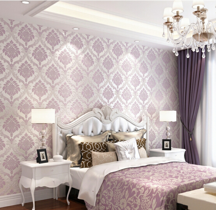 紫色壁纸华丽卧室