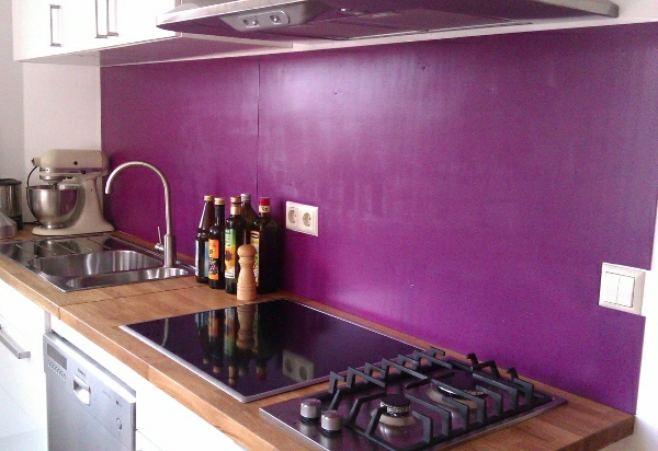 μοβ πάνελ τοίχου για το πλαίσιο μοβ τοίχο κουζίνας
