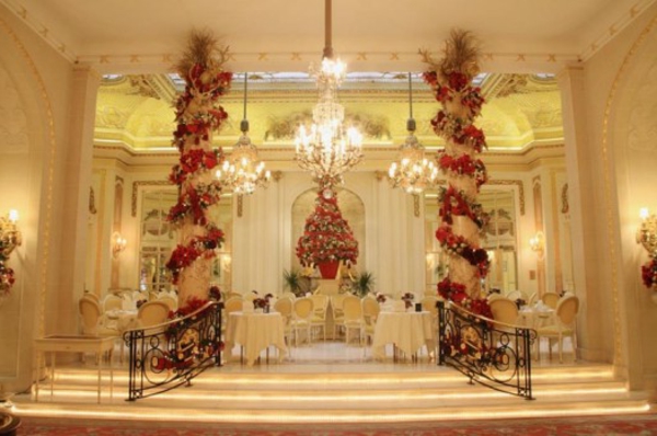 伦敦的丽兹酒店餐厅圣诞魔法 - 装修 -​​ 525x349，大小