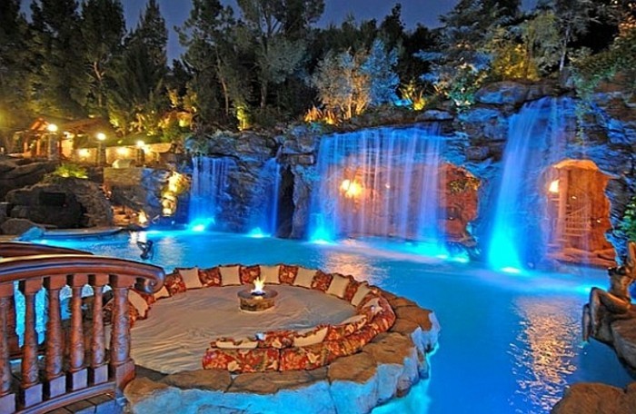 πολυτελή πισίνα-ωραία-pool-για-τον κήπο