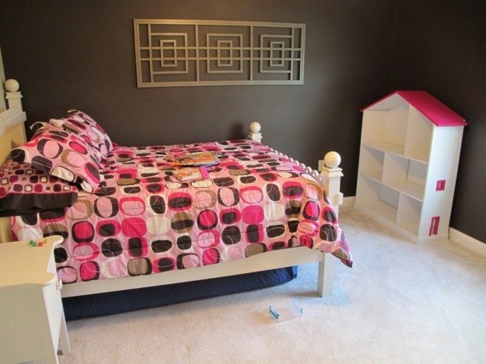 κορίτσι-ταπετσαρία-in-madchenzimmer σχεδιασμό Modern-σκούρο τοίχο Rosy-κρεβάτι
