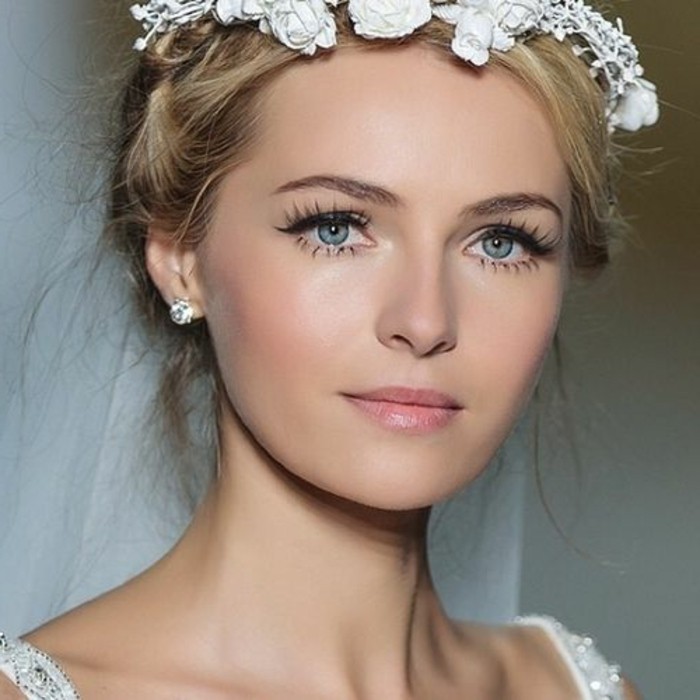 maquillage mariage mariée belle allure, blanc et long-cils naturel look discret anges