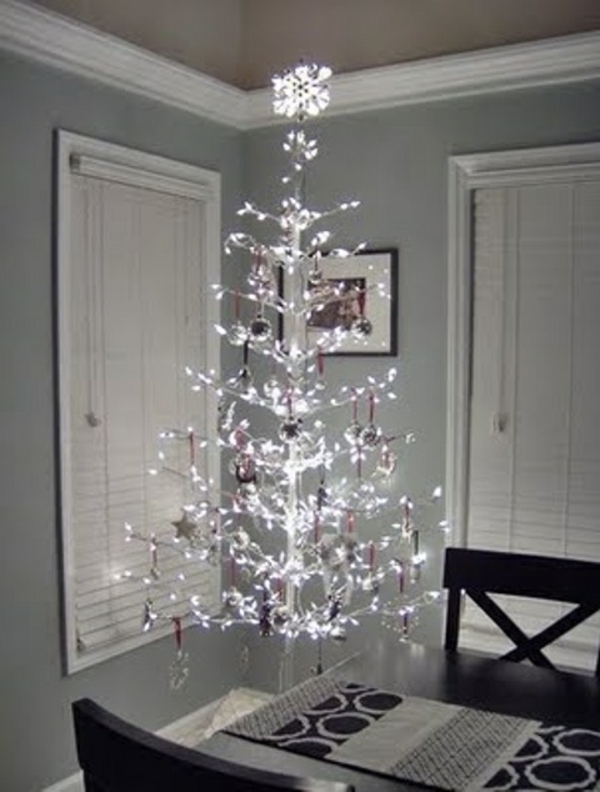 לבן קישוט חג המולד - מודל מגניב של עץ חג המולד - בהיר