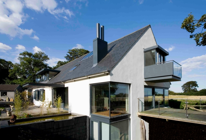 בית-בניין-מודרני-גייבל מודל בתי גג