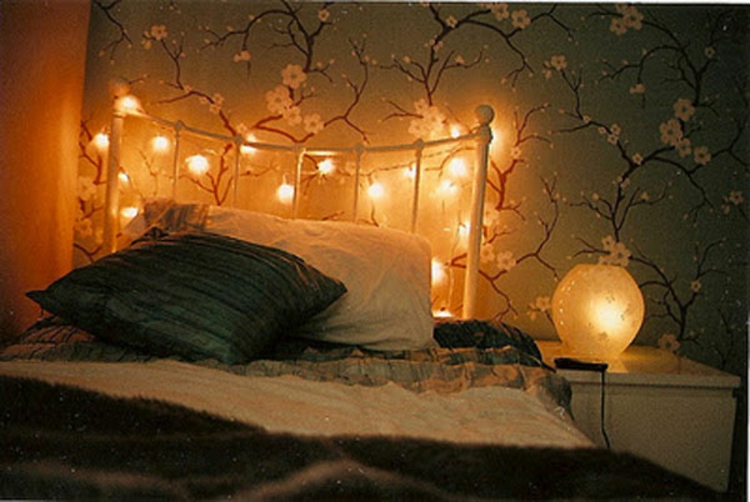 बिस्तर सजावट-बहुत-ठाठ-महान-beleuchtng-रोमांटिक-मीठा द्वारा-विशेष-घटनाओं