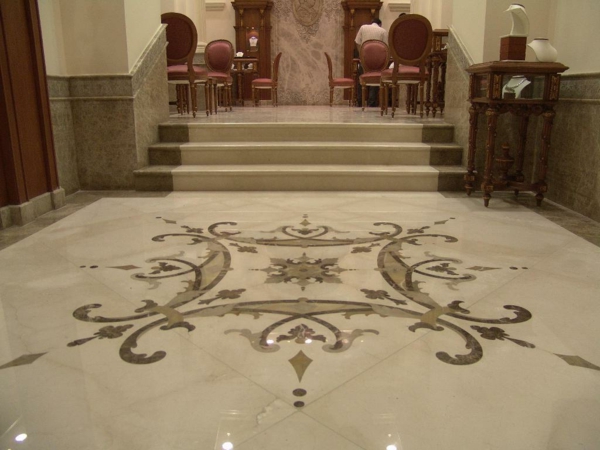 moderne-flooring-figures - escaliers dans la luxueuse chambre