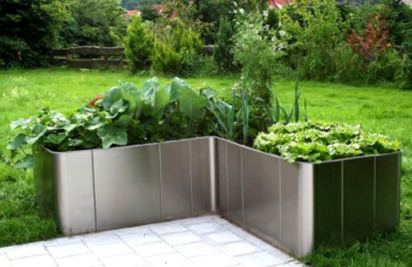 modern-puutarha-deco-ruostumaton teräs - näyttää erittäin cool