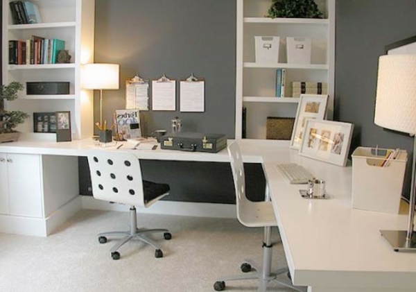 модерна ikeka-офис-мебели - лампа на бюрото
