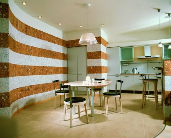 moderno-cocina-diseño-hermosa-pared-color-mesa de comedor con cuatro sillas