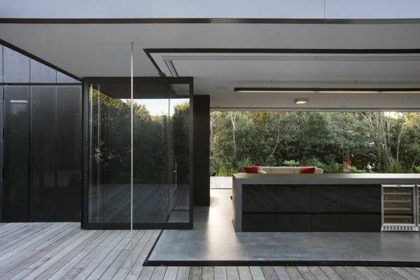 moderni-koti-tyyli-minimalismi-arkkitehtuuri-erittäin suuri huone