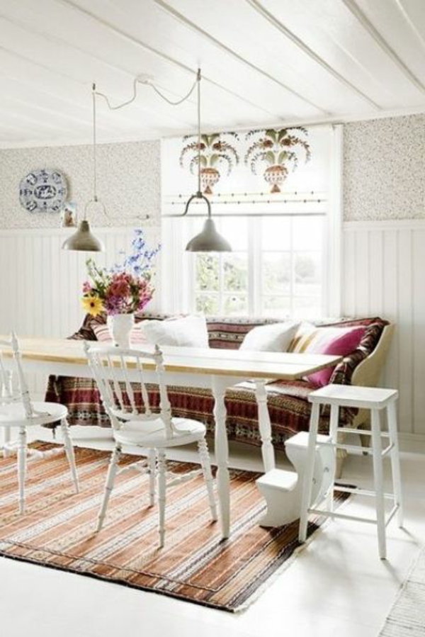moderne et attrayant-salle à manger-canapé-originale-design en couleurs vives
