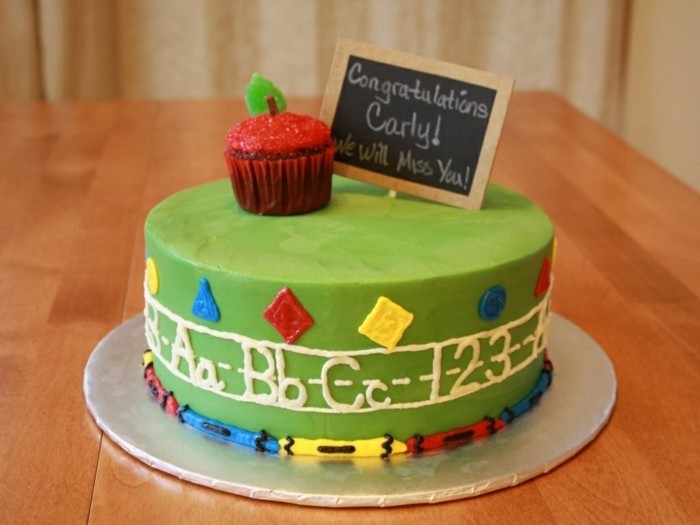 主题馅饼自己动手，做一天中最学校 - 绿 - 书籍 - 上的蛋糕