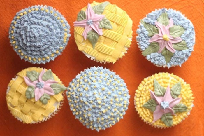 muffins-décoration-idées-bleu-et-jaune-muffin-déco