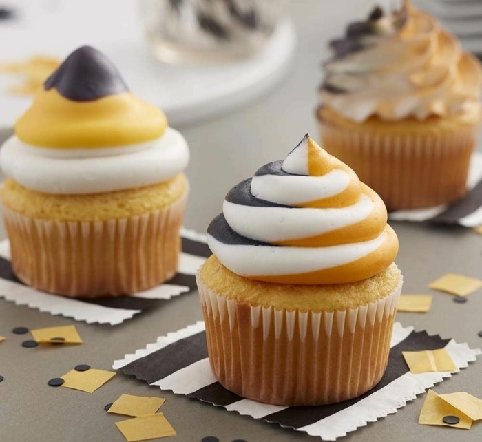 muffins décoration-idées-crème-petit gâteau-déco