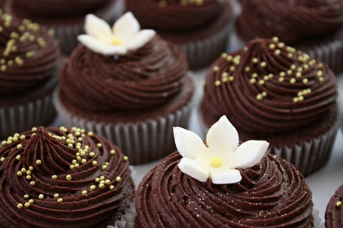 muffins muffins décoration-idées-chocolat Décorez avec-Fondant figurines Fleurs