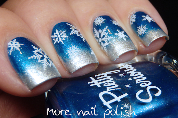 joulukynnet design ideoita hopea koristeltu lumihiutaleilla sininen hopeinen manikyyri