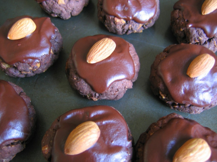 bonbons nutritifs biscuits noix et de sucre sans-aucune farine d'amande