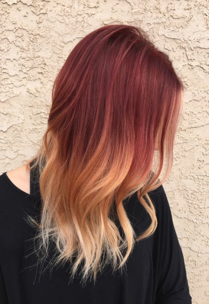 Ombre Red közepes hosszú haj három árnyalatú fényes pont sötétebb megközelítés